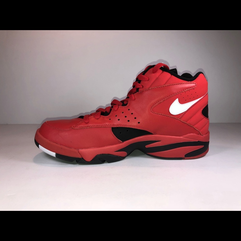 Nike Air Maestro 2 QS Scottie Pippen Red Sneakers - Picture 3 of 7